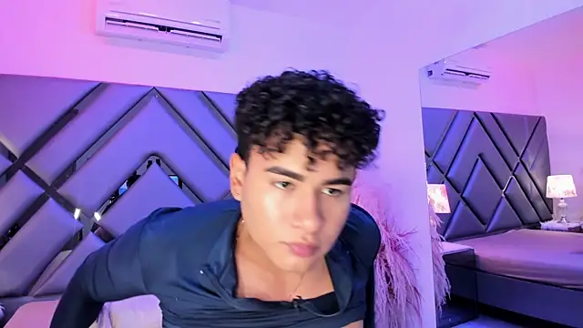 Snapshot of Bastixvontade chatting on March 20, 2026, 10:33 pm Bastixvontade online show from March 20, 2026, 10:33 pm