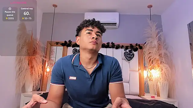 Snapshot of Bastixvontade chatting on April 8, 2026, 12:45 am Bastixvontade online show from April 8, 2026, 12:45 am