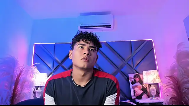 Snapshot of Bastixvontade chatting on April 14, 2026, 10:26 pm Bastixvontade online show from April 14, 2026, 10:26 pm