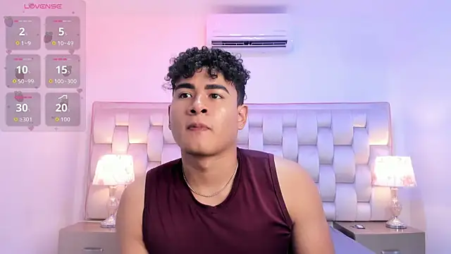 Snapshot of Bastixvontade chatting on April 9, 2026, 9:43 pm Bastixvontade online show from April 9, 2026, 9:43 pm