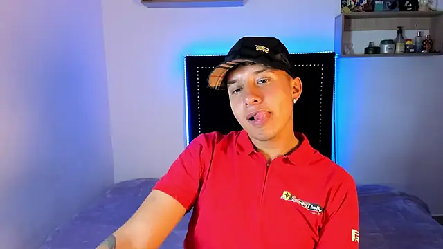 Snapshot of Jhony_rayder chatting on February 12, 2026, 1:38 am Jhony rayder online show from February 12, 2026, 1:38 am