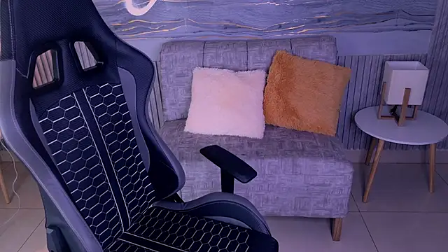 Snapshot of Abby18_ chatting on February 15, 2026, 4:24 am Abby18 online show from February 15, 2026, 4:24 am