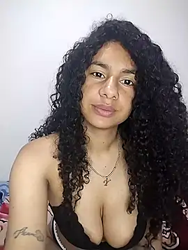 RizHoney online show from March 5, 2026, 1:19 pm