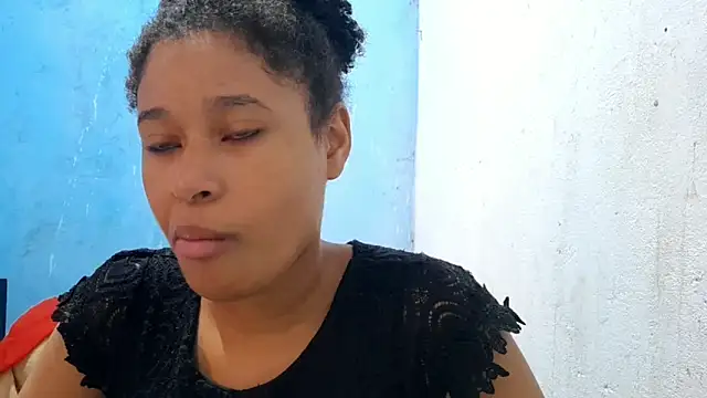 Snapshot of MadelynStamant chatting on March 31, 2026, 12:29 pm MadelynStamant online show from March 31, 2026, 12:29 pm