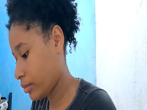 Snapshot of MadelynStamant chatting on March 25, 2026, 12:26 pm MadelynStamant online show from March 25, 2026, 12:26 pm