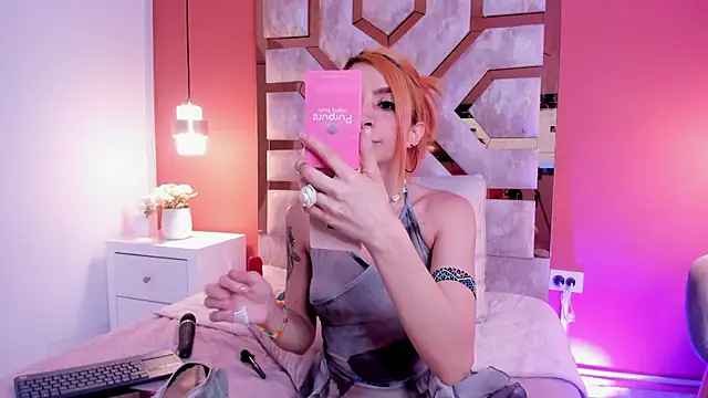 Justmia69 online show from May 7, 2026, 1:54 am