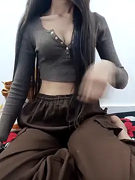 Snapshot of Parul_O chatting on February 21, 2026, 10:50 am Parul O online show from February 21, 2026, 10:50 am