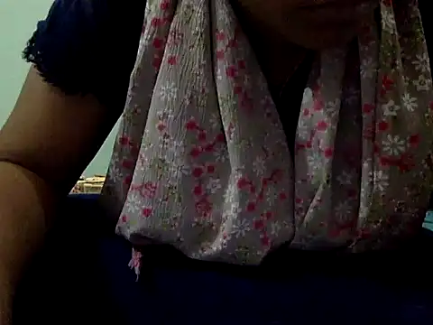 hotty Sapna  online show from February 26, 2026, 4:51 pm