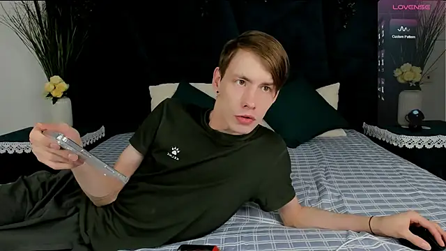 Erick Wilson online show from December 23, 2025, 6:02 am