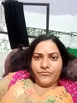 Snapshot of Anushka_Singh0 chatting on February 25, 2026, 10:37 am Anushka Singh0 online show from February 25, 2026, 10:37 am