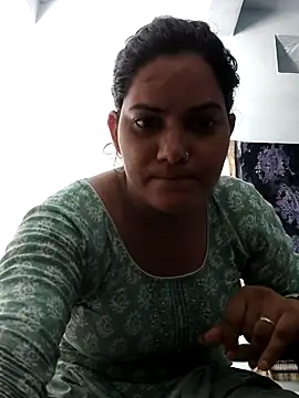 Snapshot of Anushka_Singh0 chatting on June 25, 2026, 6:18 am Anushka Singh0 online show from June 25, 2026, 6:18 am