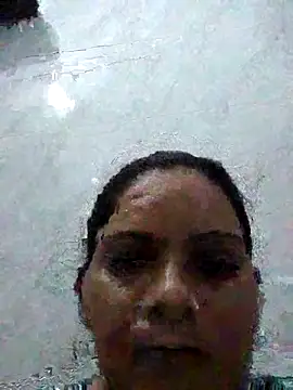 Snapshot of Anushka_Singh0 chatting on July 2, 2026, 4:24 pm Anushka Singh0 online show from July 2, 2026, 4:24 pm