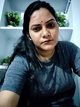 Snapshot of Anushka_Singh0 chatting on May 27, 2026, 4:36 pm Anushka Singh0 online show from May 27, 2026, 4:36 pm