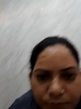 Snapshot of Anushka_Singh0 chatting on June 28, 2026, 1:12 am Anushka Singh0 online show from June 28, 2026, 1:12 am