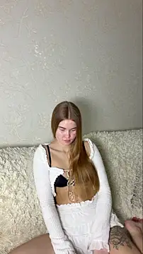 Sophia Niccky online show from February 15, 2026, 10:25 am