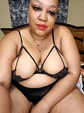 Queenxxxjesy online show from March 21, 2026, 10:46 pm