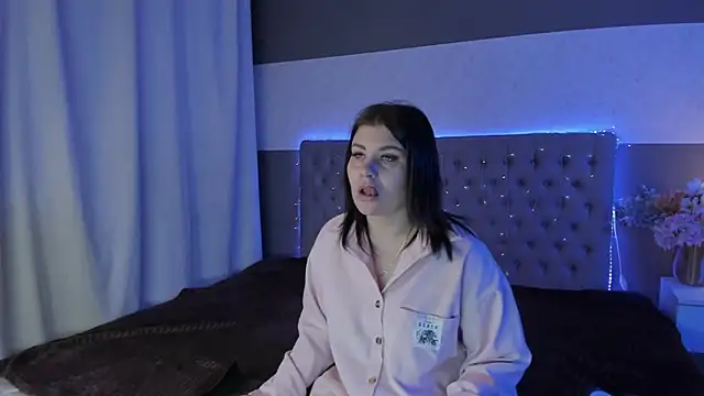 Snapshot of AmandaHoppe chatting on March 15, 2026, 6:09 am AmandaHoppe online show from March 15, 2026, 6:09 am