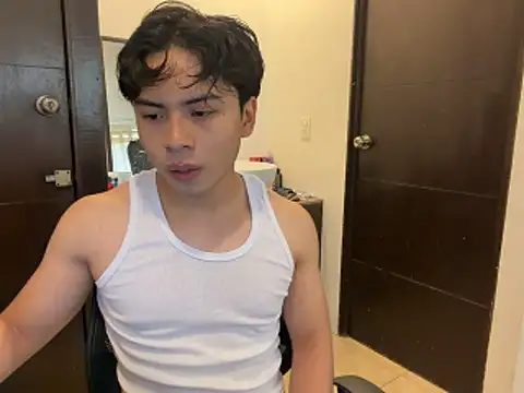 Snapshot of BentoBoxxx chatting on May 20, 2026, 9:34 pm BentoBoxxx online show from May 20, 2026, 9:34 pm