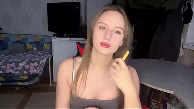 KelliLuepke online show from February 13, 2026, 3:45 pm