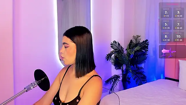 Rose jener06 online show from March 9, 2026, 6:00 pm