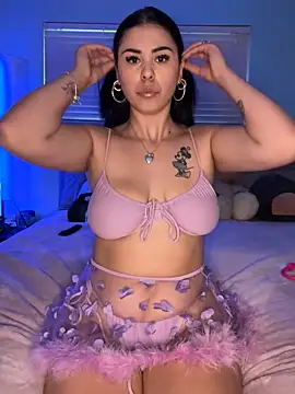 Snapshot of daniella_monroe chatting on March 16, 2026, 8:00 pm daniella monroe online show from March 16, 2026, 8:00 pm