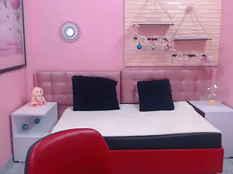 Alicefetishxxx online show from April 1, 2026, 1:41 pm