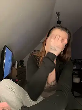 SweetJohana online show from February 20, 2026, 7:16 pm