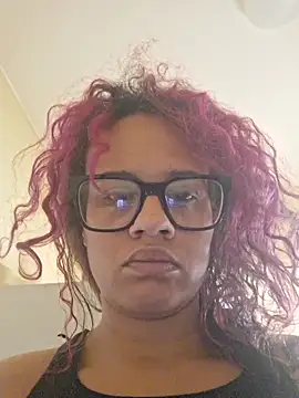 Snapshot of VelvetVixen_735 chatting on March 13, 2026, 9:03 am VelvetVixen 735 online show from March 13, 2026, 9:03 am