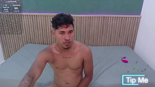 Snapshot of saveur_latin chatting on April 7, 2026, 7:15 pm saveur latin online show from April 7, 2026, 7:15 pm