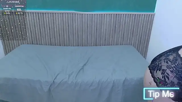 Snapshot of saveur_latin chatting on April 9, 2026, 7:09 pm saveur latin online show from April 9, 2026, 7:09 pm