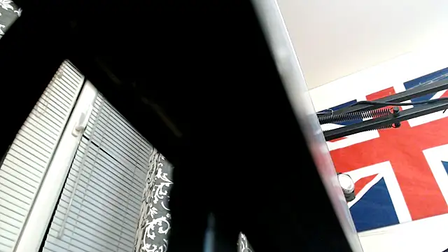 Snapshot of John_Meow chatting on February 12, 2026, 9:36 pm John Meow online show from February 12, 2026, 9:36 pm