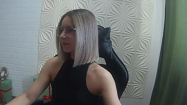 Snapshot of IceMayes chatting on February 22, 2026, 8:17 am IceMayes online show from February 22, 2026, 8:17 am