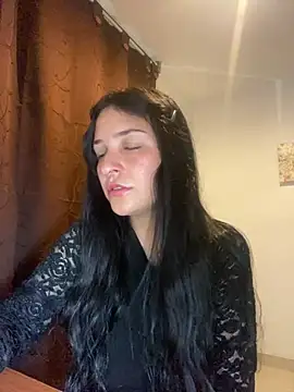 Abril Thompson221 online show from August 1, 2026, 1:14 am