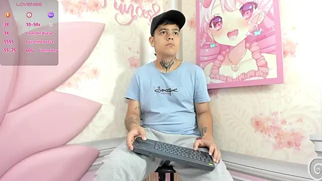 Snapshot of samael_betancurt chatting on July 11, 2026, 1:50 am samael betancurt online show from July 11, 2026, 1:50 am