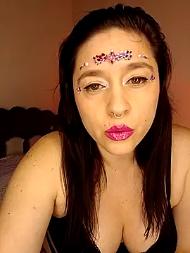 goddessmia52 online show from June 15, 2026, 5:18 am