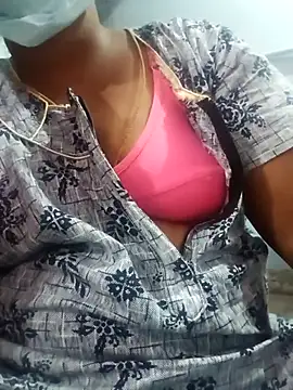 tamilkaviya431 online show from February 23, 2026, 2:35 am