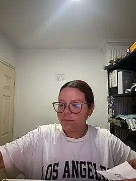 Snapshot of Blanquita_vip chatting on February 14, 2026, 12:27 pm Blanquita vip online show from February 14, 2026, 12:27 pm