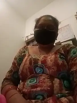 Snapshot of RASIYAN_RANI chatting on May 20, 2026, 11:13 pm RASIYAN RANI online show from May 20, 2026, 11:13 pm