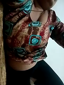 Snapshot of RASIYAN_RANI chatting on May 12, 2026, 11:00 pm RASIYAN RANI online show from May 12, 2026, 11:00 pm