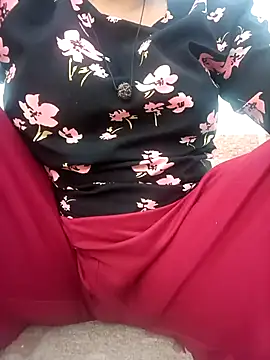 Snapshot of RASIYAN_RANI chatting on May 11, 2026, 12:12 am RASIYAN RANI online show from May 11, 2026, 12:12 am