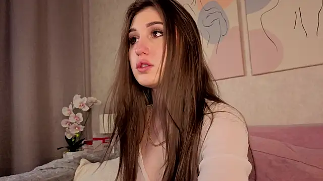 Emily Lews online show from June 10, 2026, 9:10 am