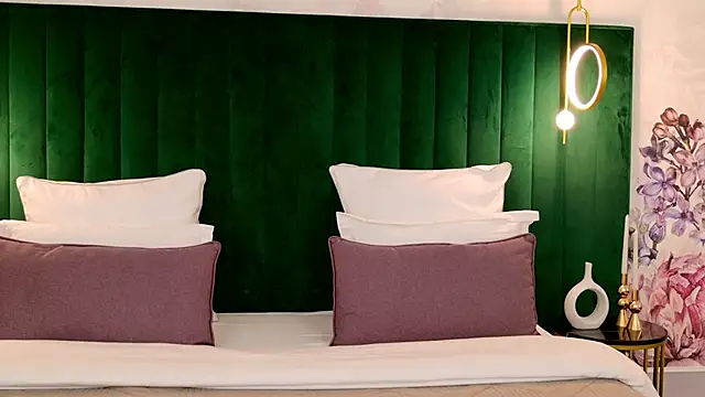 RebecaFields online show from April 24, 2026, 3:14 pm