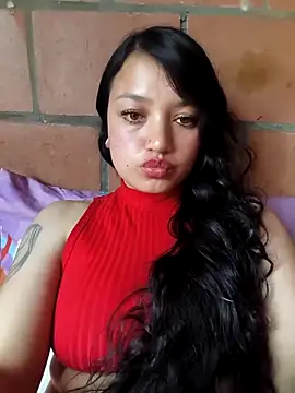 Bloom Dahlia online show from March 1, 2026, 8:53 pm