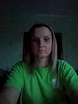 Snapshot of SusanGold9211 chatting on February 25, 2026, 3:34 pm SusanGold9211 online show from February 25, 2026, 3:34 pm