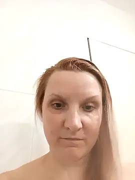 SusanGold9211 online show from March 22, 2026, 7:26 pm