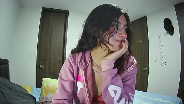 Snapshot of luna_valmont06 chatting on March 28, 2026, 10:22 pm luna valmont06 online show from March 28, 2026, 10:22 pm