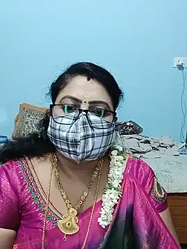 Kannadasexywifes online show from May 16, 2026, 11:37 pm