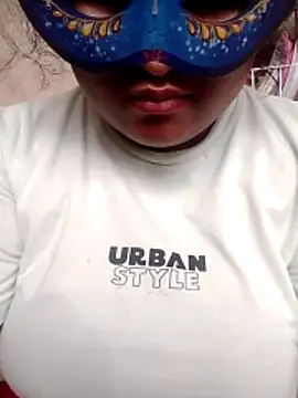 shanaya-baby77 online show from February 20, 2026, 3:58 am