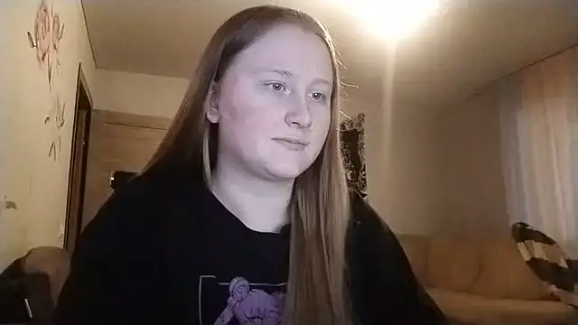 Snapshot of AnikaLipps chatting on May 13, 2026, 6:26 pm AnikaLipps online show from May 13, 2026, 6:26 pm