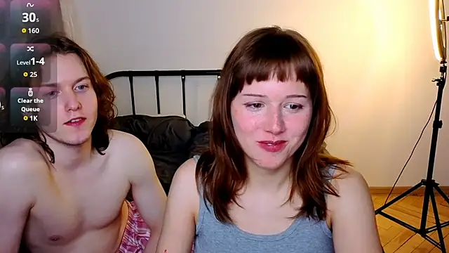 Jenny Kai online show from April 22, 2026, 10:38 pm